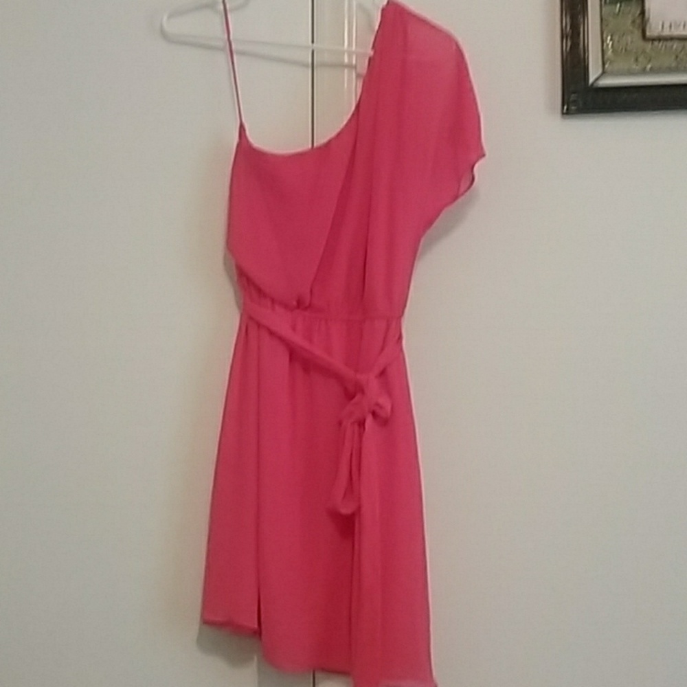 Express pink one shoulder dress